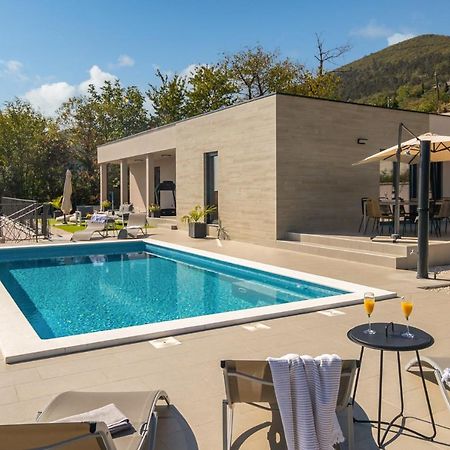 Villa Castanea Opatija Exteriör bild