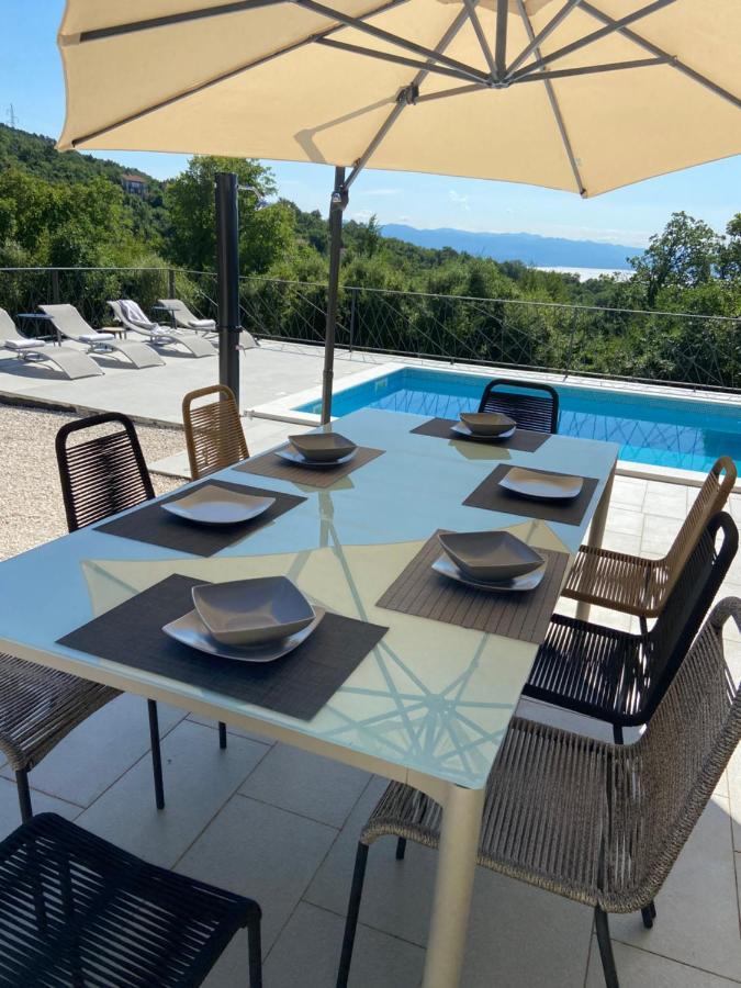 Villa Castanea Opatija Exteriör bild