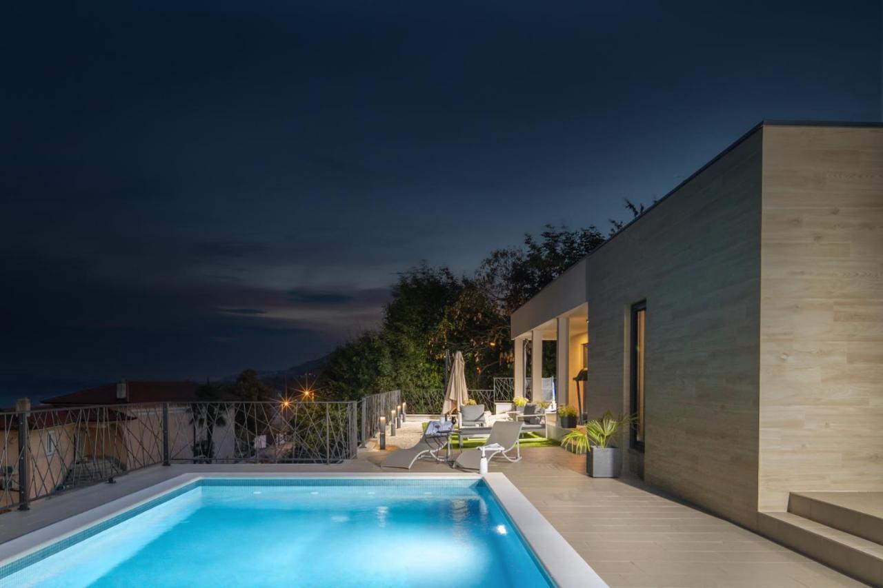 Villa Castanea Opatija Exteriör bild