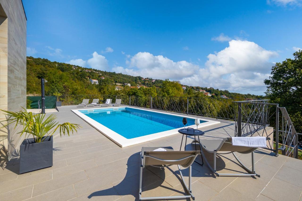 Villa Castanea Opatija Exteriör bild